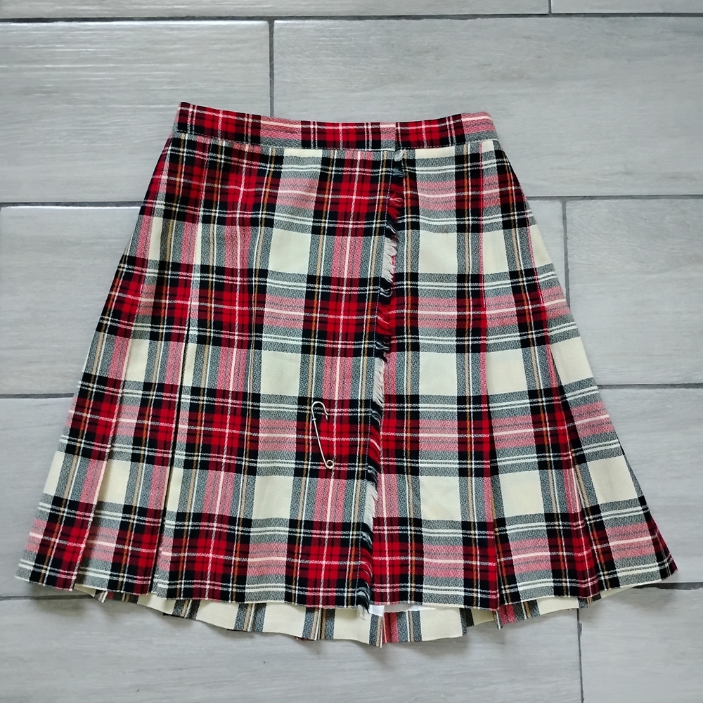 Vintage LGR Red and Black Plaid A-Line Skirt